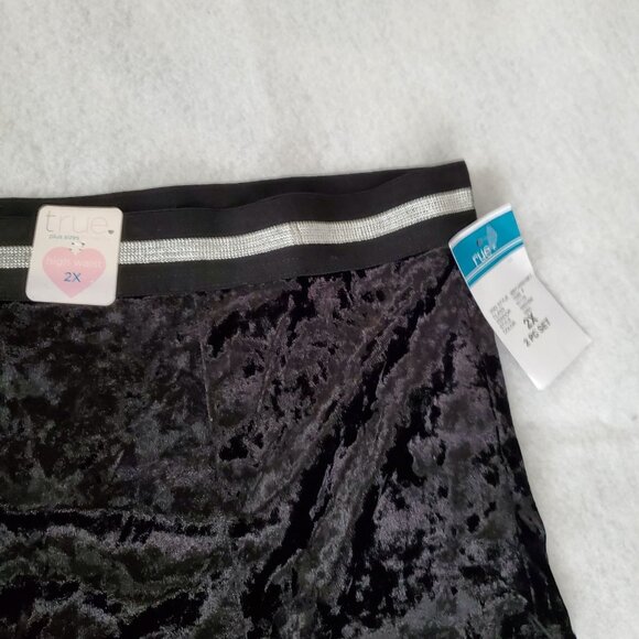 Panty & Bra Set 2X Black Velour Silver Trim Sexy rue21 - Picture 9 of 12